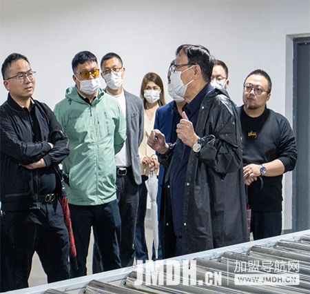 1688624154332548.jpg 2.jpg